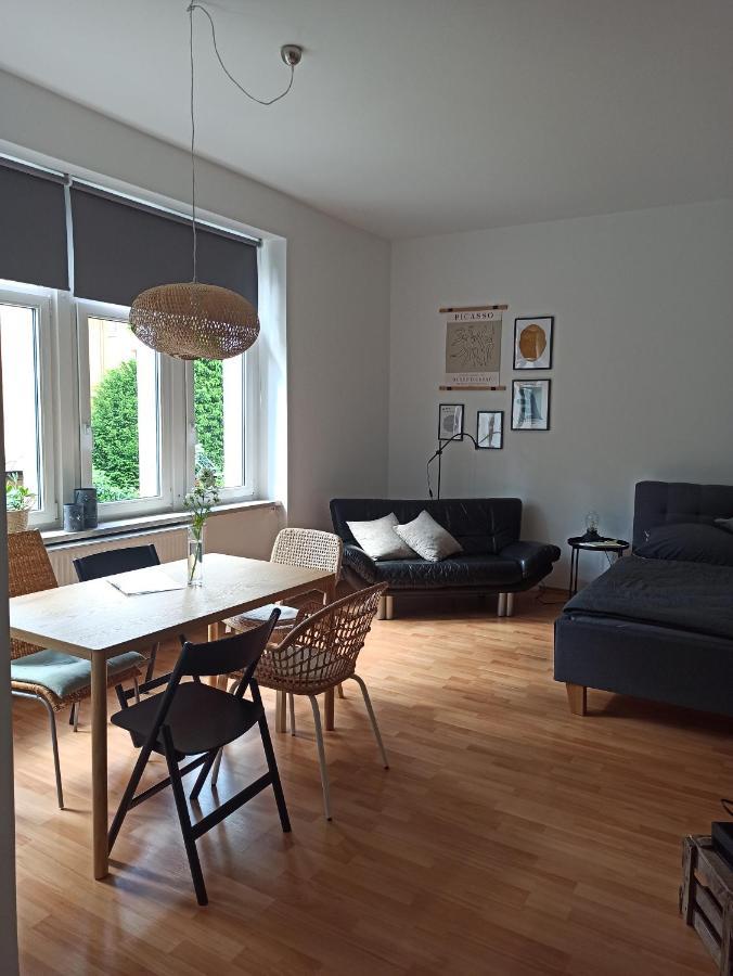 Ferienwohnung Villenviertel ルドルシュタット エクステリア 写真